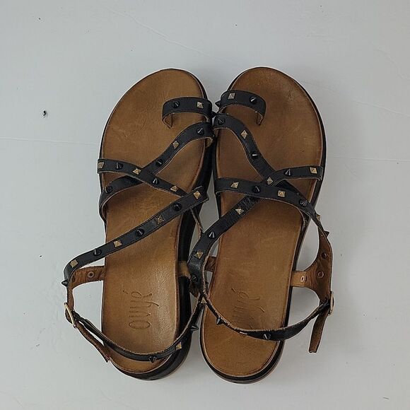 Ovyé Black Leather Women's Sandals - Picture 10 of 13
